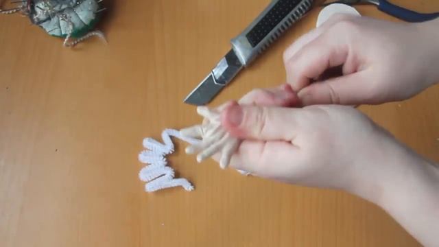 Армирование рук с пальчиками. Вариант с синельной проволокой