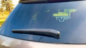 2010 Chevrolet Equinox Rear Windshield Wiper Replacement