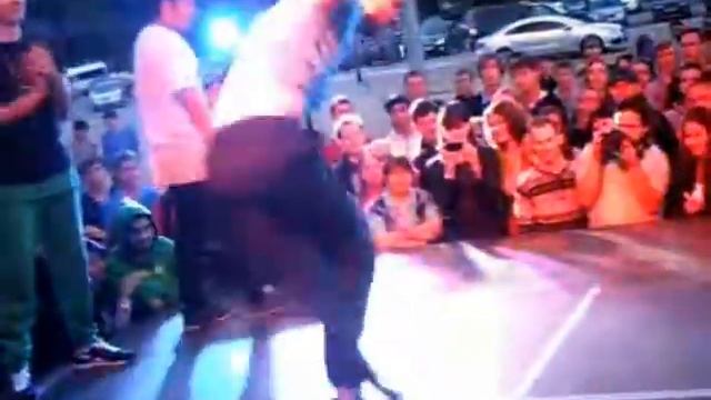 "New York Battle 7" (Samara 2013) Final (Ural Coalition/win vs Pioner Crew) смотреть онлайн