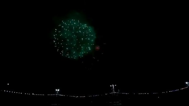 Нальчик! Новогодний салют 2018 площадь Абхазии ! смотреть онлайн