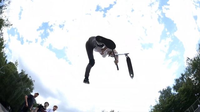 Alexander Maslov | Welcome to WheelCityShop | Scootering смотреть онлайн