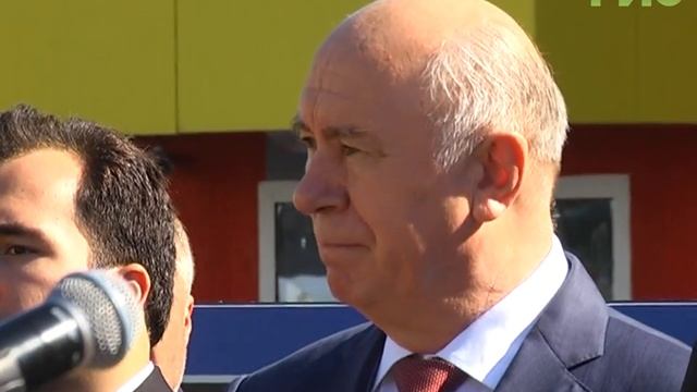 Аллея его имени и памятная доска. В "Крутых Ключах" почтили память Героя России Алихана Калиматова смотреть онлайн