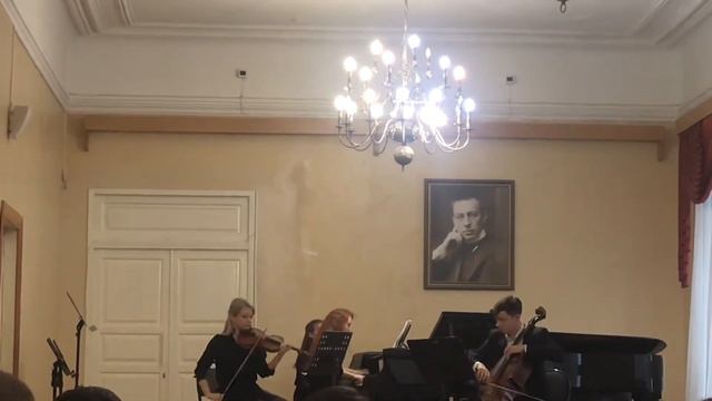 Лало Консерватория КГК