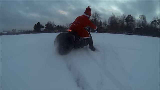 santa's snow bike drift #BBIKES смотреть онлайн