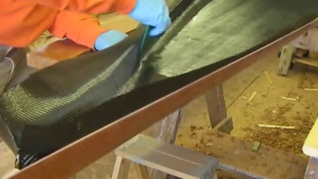 Hand-Laying Carbon Fiber смотреть онлайн