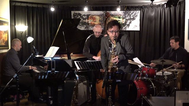 Jason Andres Quartet +1 - Maya's Song смотреть онлайн