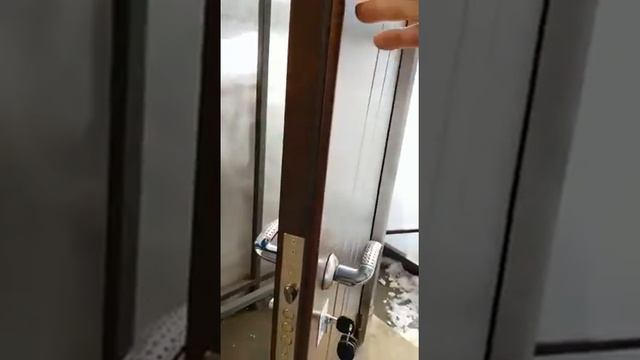 Дверь с утеплителем пенопласт металл/металл с давлением Комета