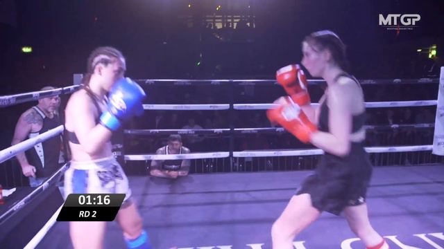 Road to MTGP I London I Season 5: CLAUDIA HARRINGTON v DANI BLAIR смотреть онлайн