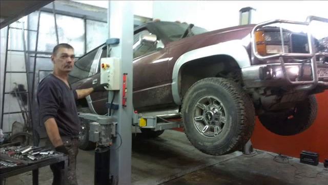 1995 Chevy Suburban "Буран" замена двигателя смотреть онлайн