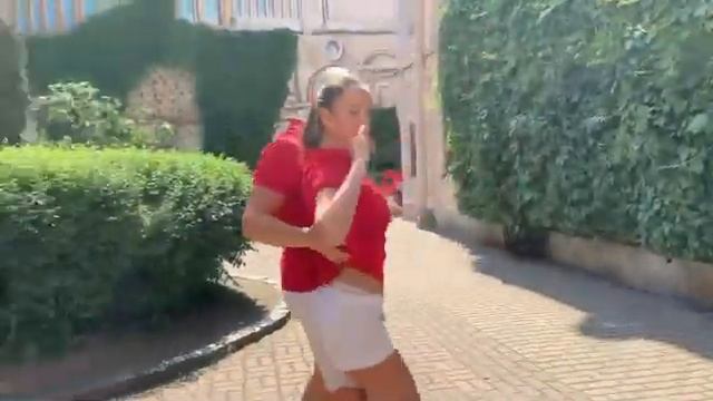 Максим и Ольга Коневец бачата смотреть онлайн