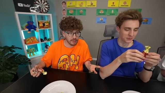 Пробуем Любимую ЕДУ КОМАНДЫ А4 смотреть онлайн