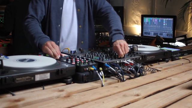 Techno mix (dubspeeka - Woo York - Luigi Tozzi - Atis): IblicalSession #27 смотреть онлайн