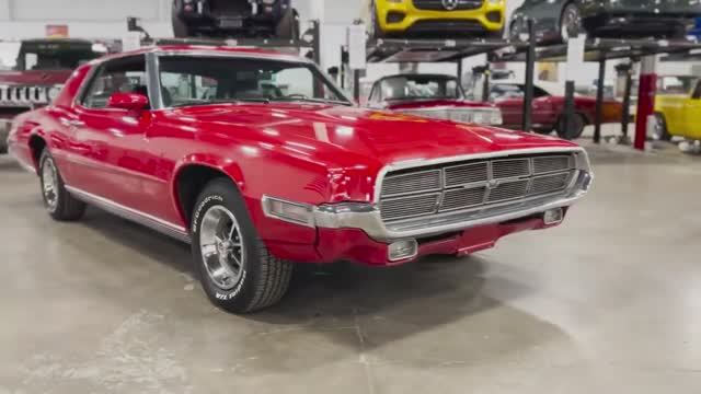 1969 Ford Thunderbird смотреть онлайн