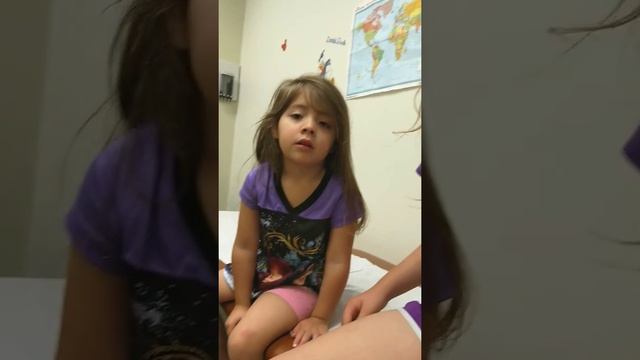 Thalia's 4 year doctor check-up смотреть онлайн