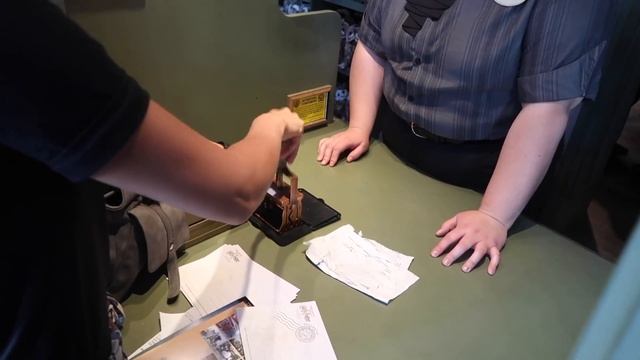 Как не стоять в очередях в Universal Studios СA смотреть онлайн