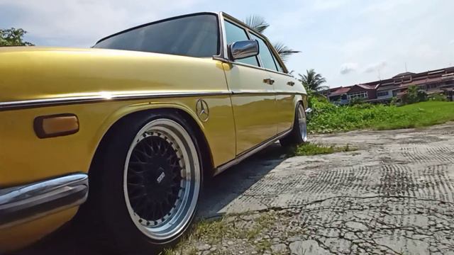 MERCEDES W115 RARE ITEM #mercedes #merch #mercedesbenz #mercedesw115 #oldschoolcar