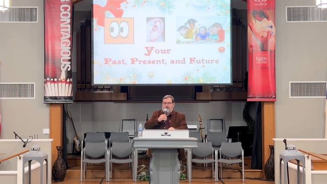 Your Past, Present, and Future (Look, Listen, & Learn) смотреть онлайн