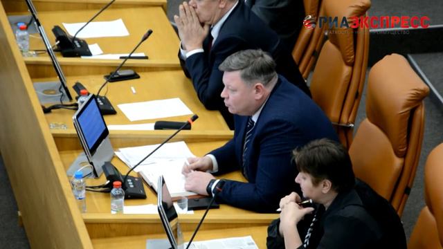 Геннадий Григорьевич ТОРГУНАКОВ в поддержку снятия 13 вопроса с повестки сессии смотреть онлайн