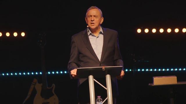 Run the Race (Rob Parsons, Hebrews 12:1-3) смотреть онлайн