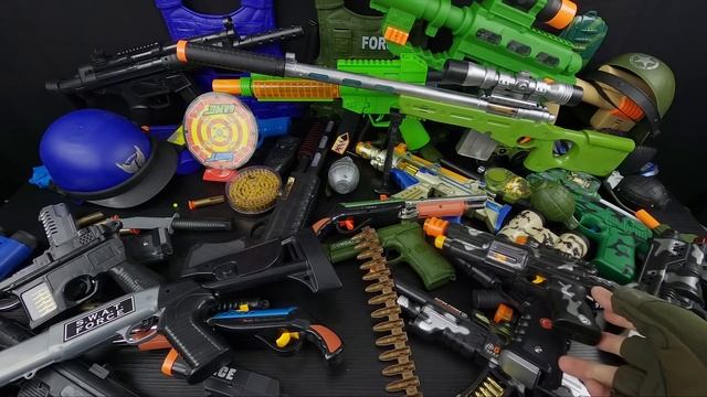 BOX OF GUNS TOYS !! Military and Police Toys Weapons & Equipment Toys |BB GUNS| смотреть онлайн