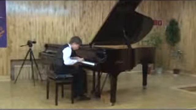 Илья Арзуманов "Каприччио" (фортепиано) смотреть онлайн
