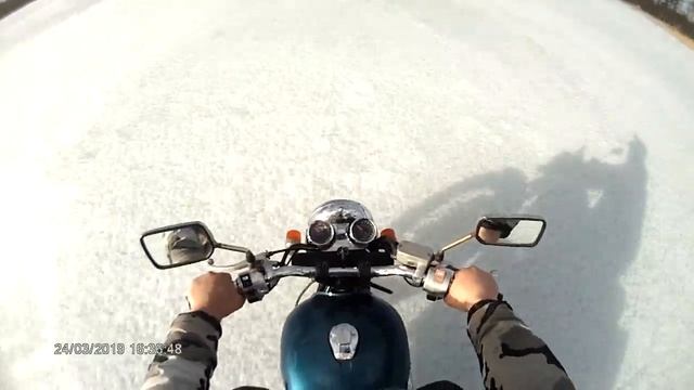 Honda vrx на льду озера смотреть онлайн