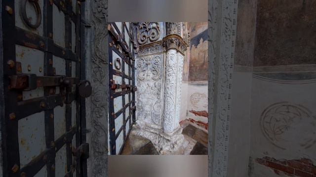 Собор Святого Архистратига Михаила в Кремле. Москва. 1508 года постройки. смотреть онлайн