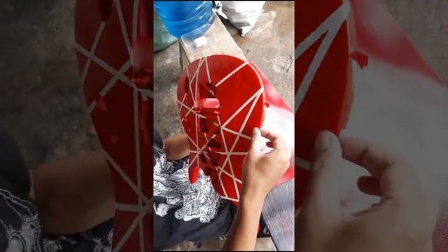 #Ibanezguitar #evh #SeymourDuncanPickup #Veyzsustainer Ibanez s series guitar painting evh motif смотреть онлайн