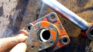 Ремонт гідроциліндра ЦС-75.