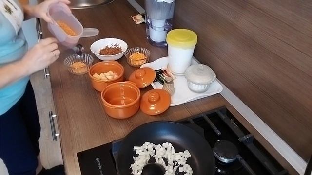 Как приготовить быстрый обед// Готовлю обед в горшочке//Экономное меню// смотреть онлайн