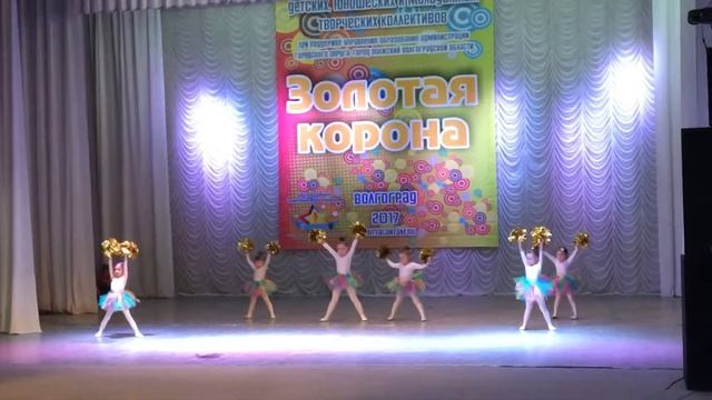 Поздравляем с удачными выступлениями Черлидеров ТРЦ ЮЛЛА! Девочки - умнички))) смотреть онлайн