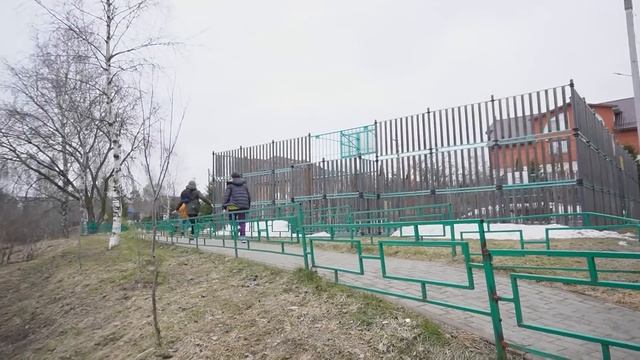 СИРЕНОГОЛОВЫЙ против ПОКЕМОН ПИКАЧУ! смотреть онлайн