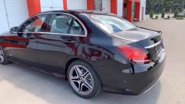 Оклейка всего кузова Mercedes C класса целиком полиуретановой плёнкой Never Scratch смотреть онлайн