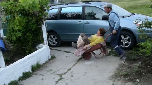 полный ржач. развлекуха в деревне смотреть онлайн