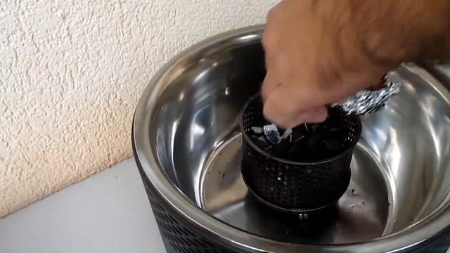 КУРИЦА ГОРЯЧЕГО КОПЧЕНИЯ СВОИМИ РУКАМИ БЫСТРО И ОООЧЕНЬ ВКУСНО смотреть онлайн