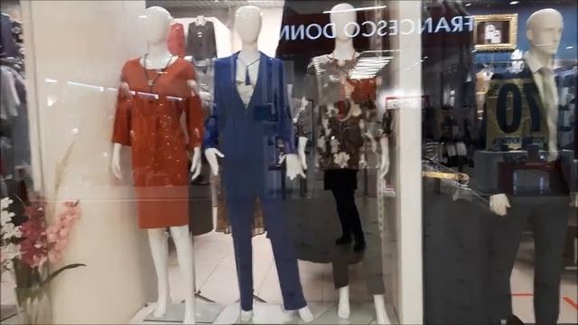 Женский праздник, уличные музыканты и правила торговли смотреть онлайн