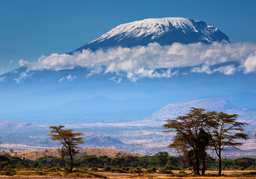 Восхождение на Килиманджаро, май 2021 (Climbing Kilimanjaro, May 2021) смотреть онлайн