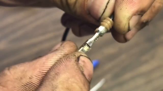 How to replace pigtail connector смотреть онлайн