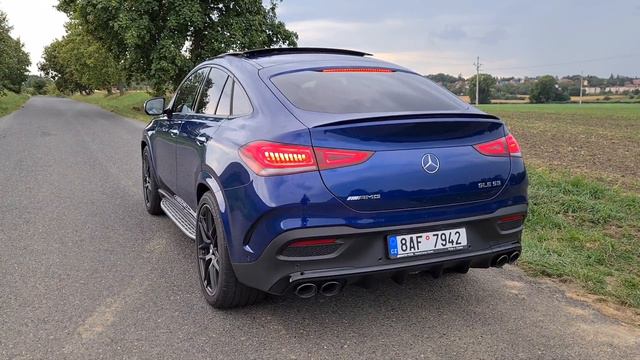 Mercedes-AMG GLE Coupé 53 4Matic+ (2020): Engine & Exhaust Sound