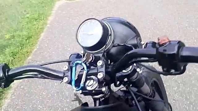 Brat style Cb750 Cafe racer смотреть онлайн