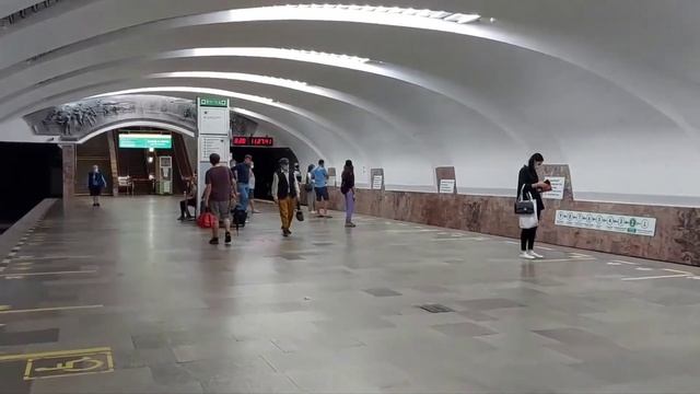 МЕТРО В ЕКАТЕРИНБУРГЕ.. смотреть онлайн