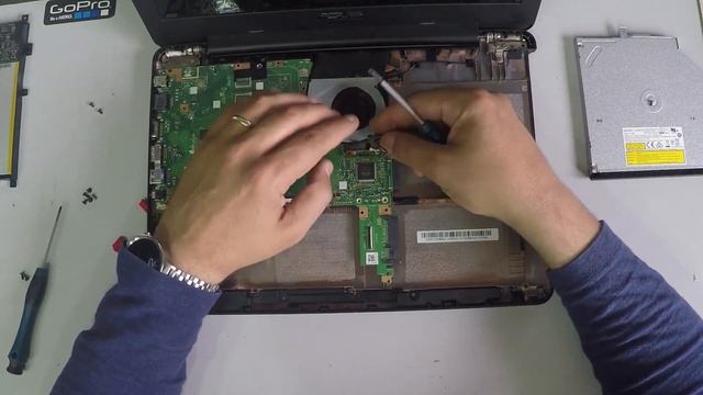 ASUS X454L Main Board Replacement смотреть онлайн
