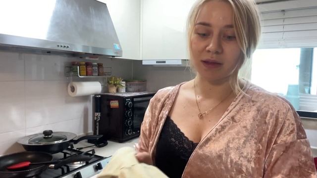 Уборка в корейской квартире / обозвали бесплатной прислугой / розовая трава в Корее / Корея влог