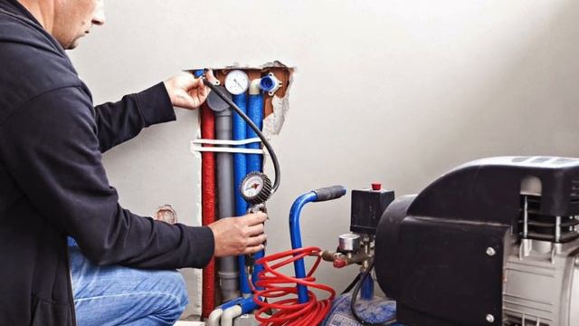 Федор Емельяненко сделал идеальную стяжку пола за 4 часа смотреть онлайн