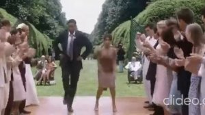 Танцуют Уилл Смит, Ева Мендес, Кевин Джеймс, Эмбер Валетта.