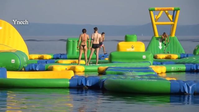 Fun on beach Zlatni Rat (Развлечения на пляже Золотой Рог) смотреть онлайн