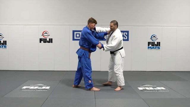 The Crucial Steps To The Ippon Osoto Gari Lost Sleeve Same Side by Travis Stevens смотреть онлайн