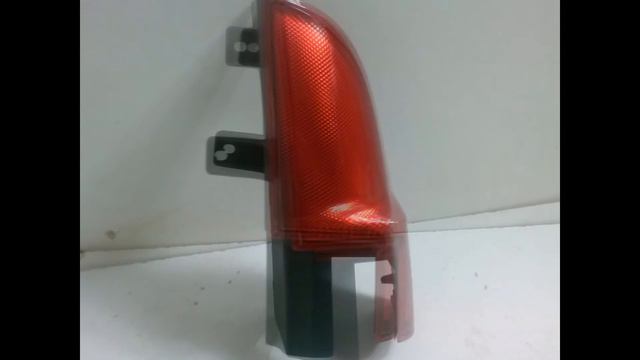 Mercedes Vito Viano prawa lampa tył смотреть онлайн