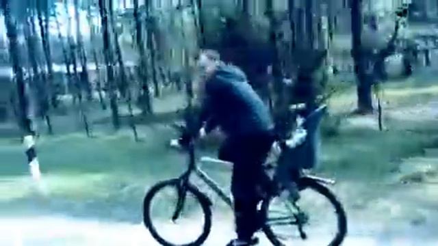 Велопрогулка   (Created With @Magisto)