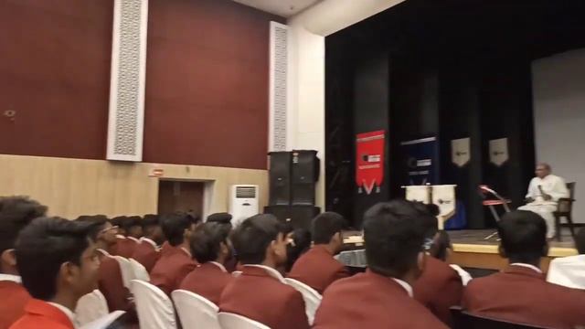 Seminar at GD Goenka School Siliguri by Prof Dr E V Swaminathan. смотреть онлайн
